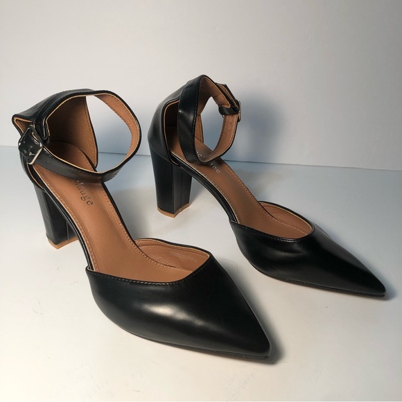 Eneiauge Shoes - Black High Heel Shoes
